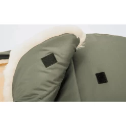 Altabebe Lamswollen Voetenzak Voor Kinderwagen Nordkap Beige 9 Altabebe Lamswollen Voetenzak Voor Kinderwagen Nordkap Beige -Kinderwagen Korting altabebe lamswollen voetenzak voor kinderwagen nordkap beige a224144 4