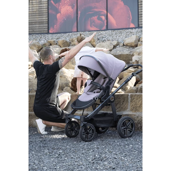 Hartan Kinderwagen Racer GTX Met Handrem Bellybutton Terra (923) Framekleur Zwar 2 Hartan Kinderwagen Racer GTX Met Handrem Bellybutton Terra (923) Framekleur Zwar - Afbeelding 2