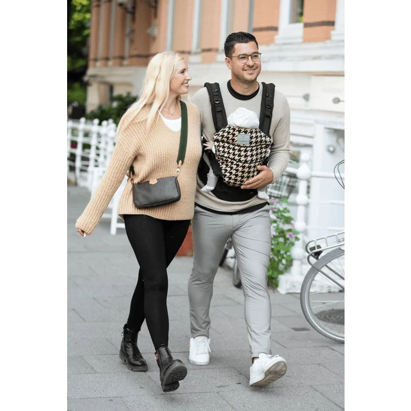 Manduca Draagzak First Van Bellybutton Pepita Black 5 Manduca Draagzak First Van Bellybutton Pepita Black - Afbeelding 5